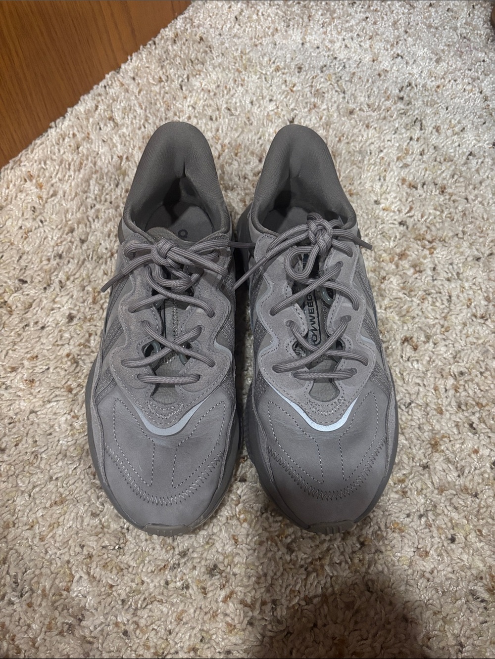 adidas Men's Gray Lace-Up Athletic Sneakers